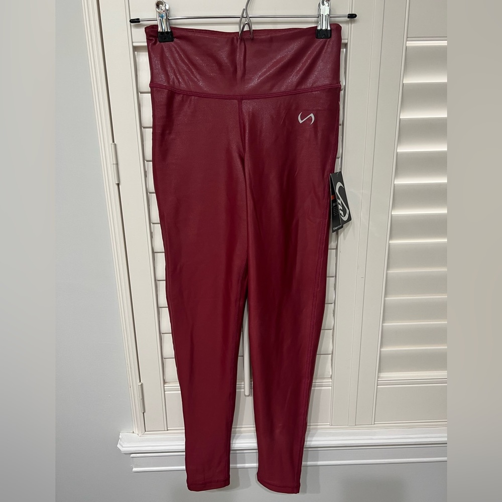 NWT TLF Apparel Artic Legging